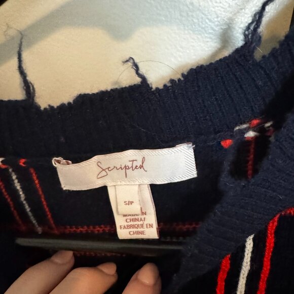 Scripted Plaid Sweater - Picture 3 of 3